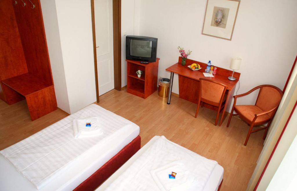 Hotel Am Ledermuseum Offenbach am Main Room photo